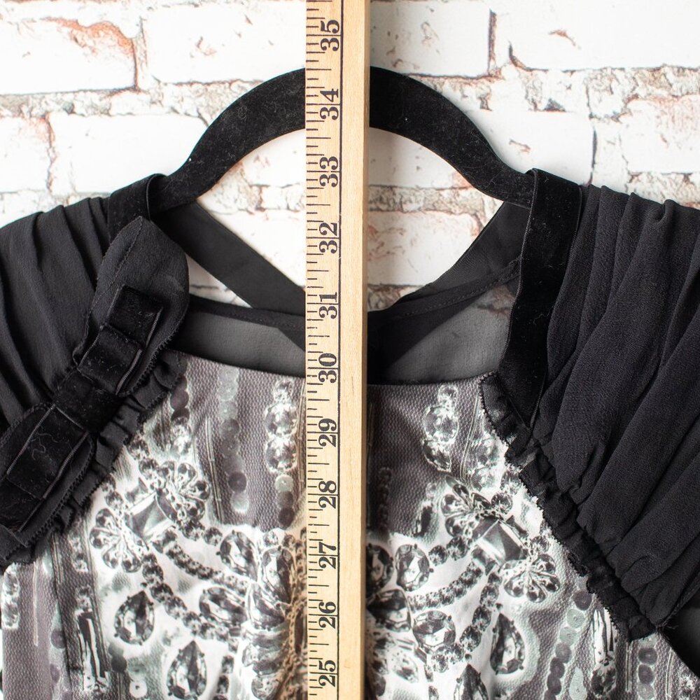 NEW Karen Millen Silk Gray Black Diamond Print Velvet Bow Cutout Mini Dress 4 - Picture 9 of 10